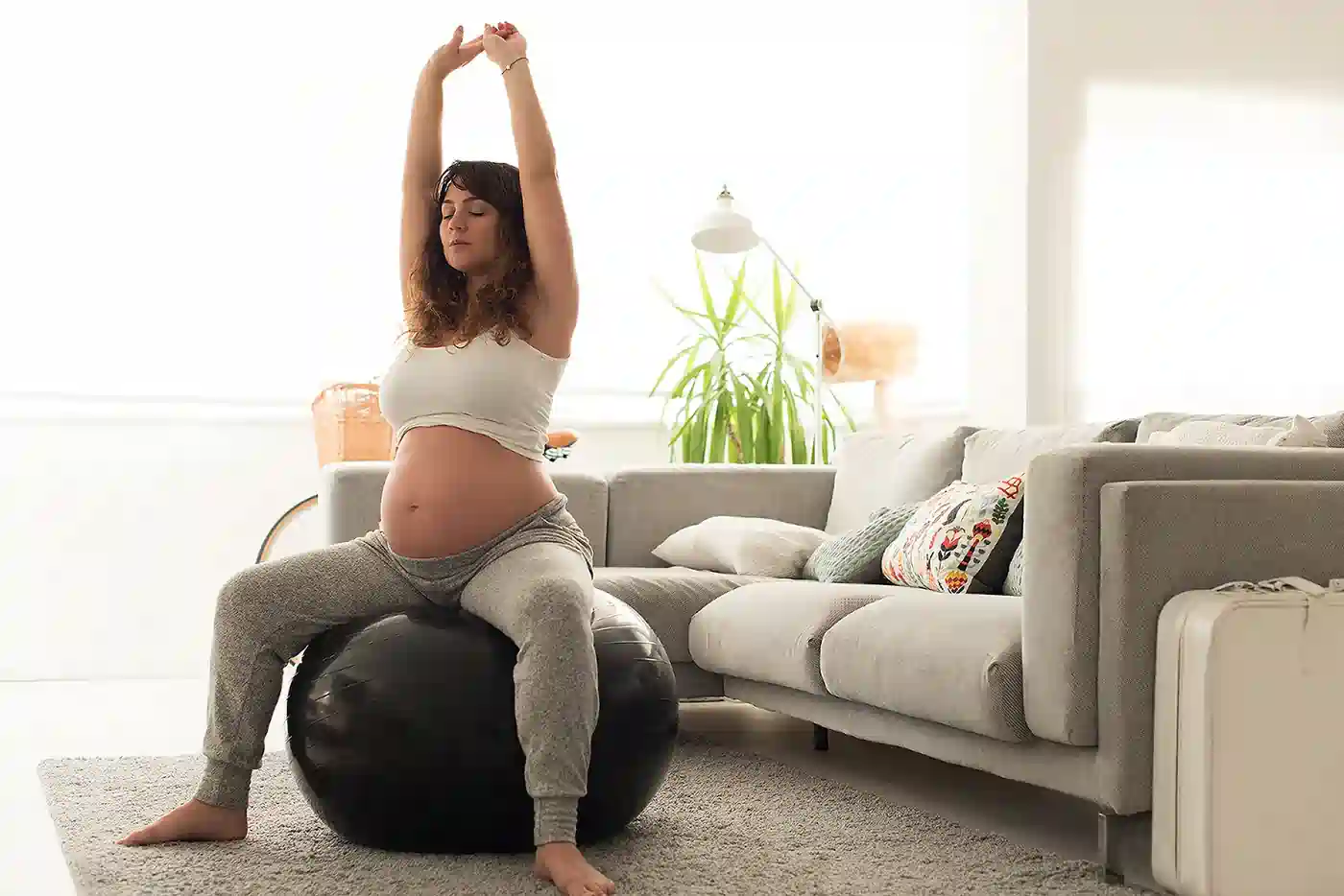 How to Support Your Core Safely During Pregnancy Avon
